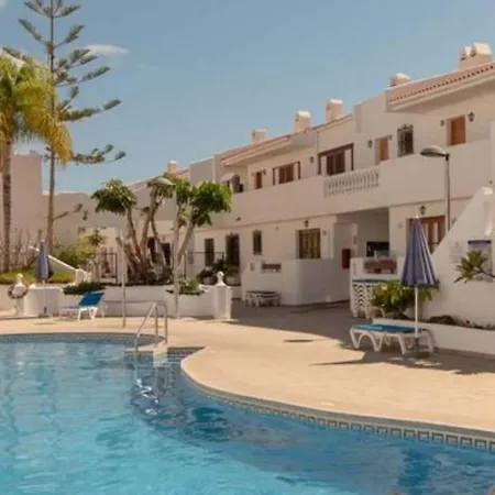 Blue Island House On The Hill, With Heated Pool Appartement Los Cristianos (Tenerife)