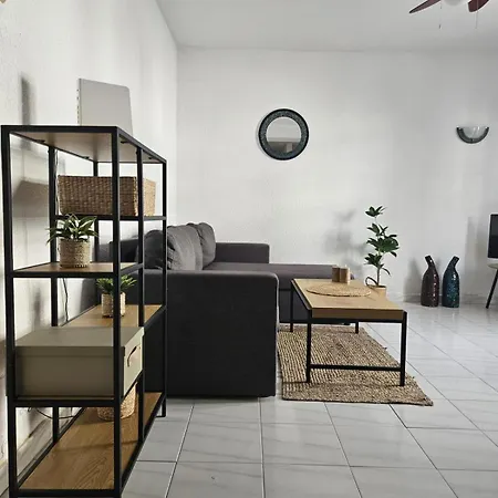 Blue Island House On The Hill, With Heated Pool Los Cristianos (Tenerife)