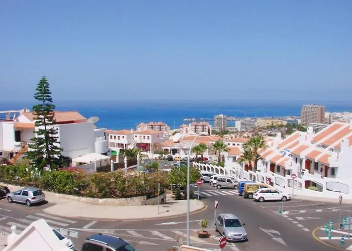 Apartment Blue Island House On The Hill, With Heated Pool Los Cristianos (Tenerife)
